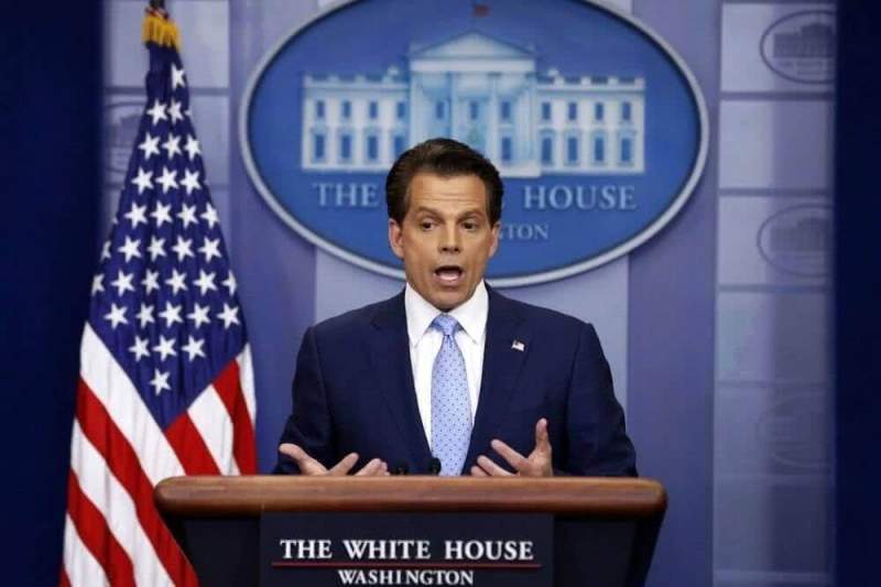 Пресс-секретарь Белого дома признал свою ошибку по поводу Трампа и антироссийских санкций
