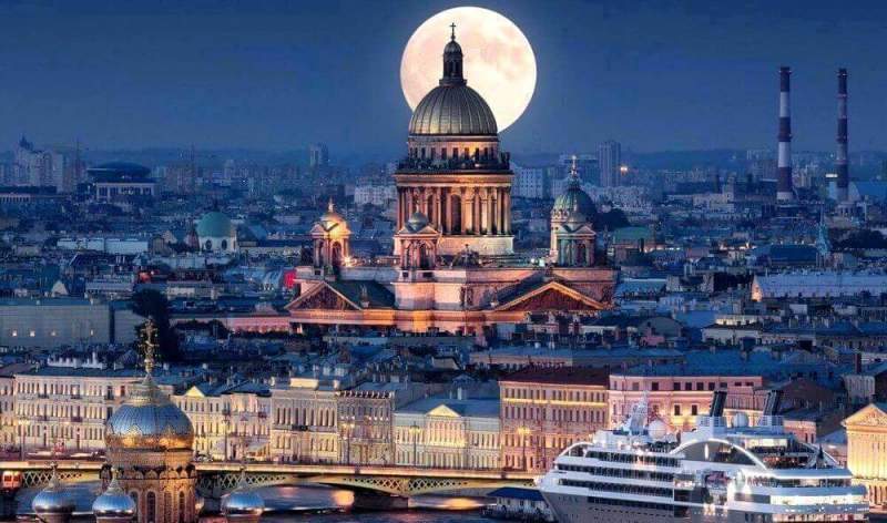 Санкт-Петербург – замечательный город для туризма