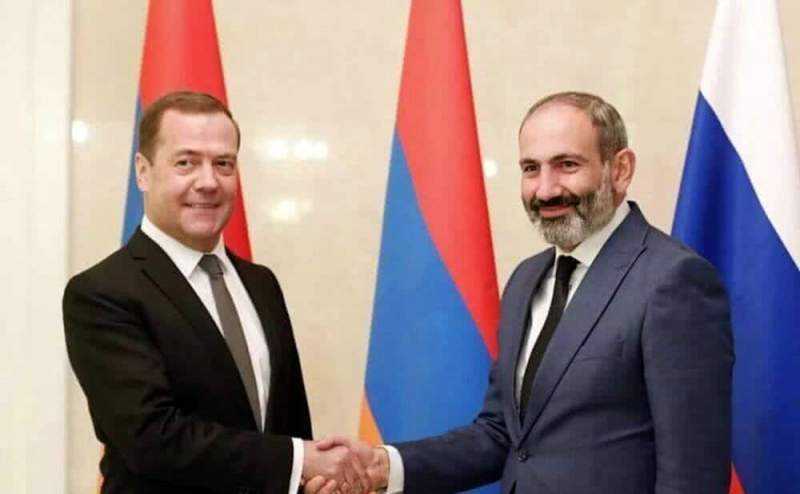 Премьер Армении надеется на развитие отношений с Россией