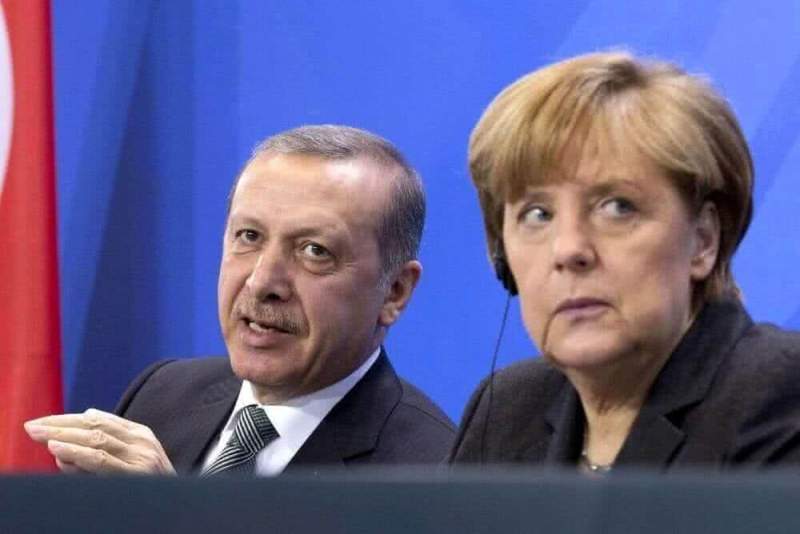 Эрдоган потребовал от Берлина не вмешиваться в дела Турции