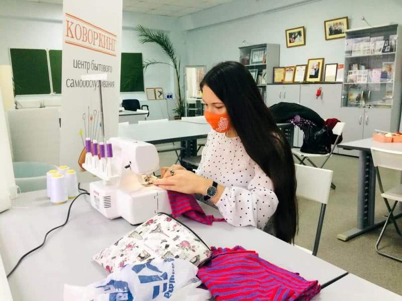 В Вологде можно бесплатно ремонтировать и шить одежду