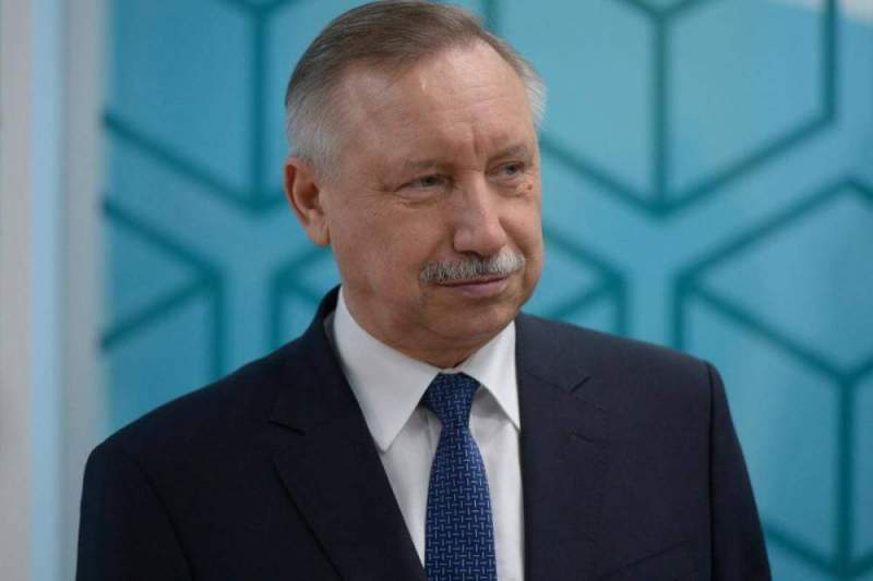 Губернатор Петербурга подвергся «медийной атаке» за антикоронавирусные меры