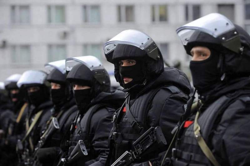 Путин: «Борьба с терроризмом остается основной задачей ФСБ»