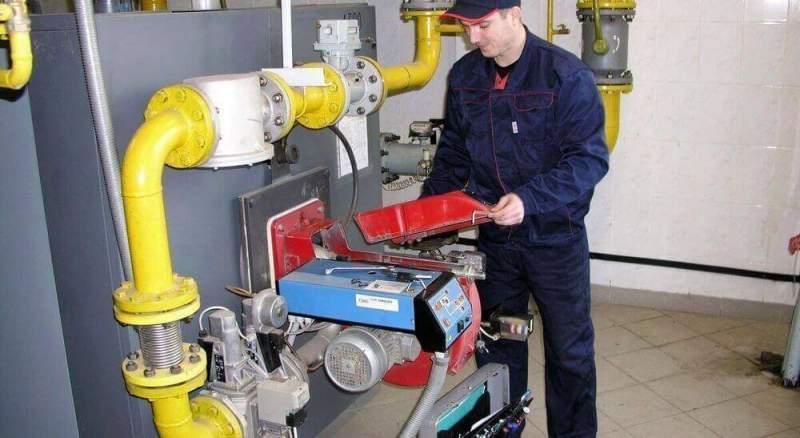 Как и для чего проводится техническое обслуживание и ремонт энергетического оборудования?