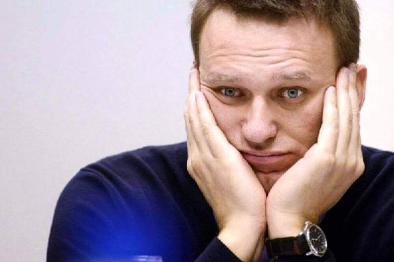 Навальный продает Соболь коммунистам