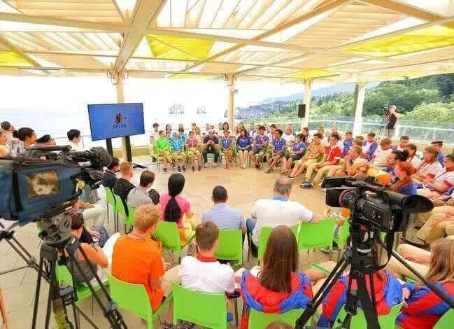 Европейские журналисты в «Артеке»: пресс-тур с участием СМИ со всего мира