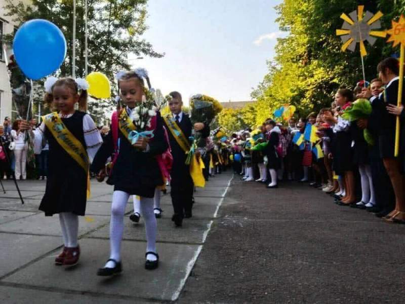 Мэр украинского города анонсировал идеологические чистки в школах 