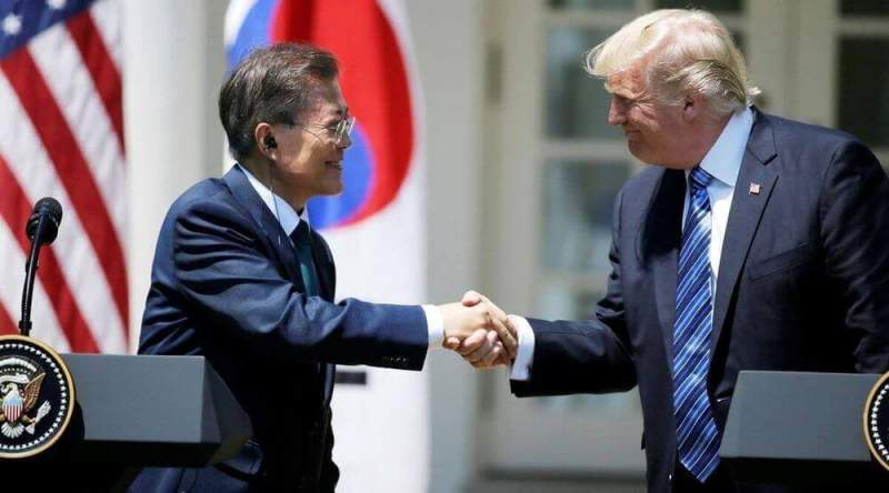 США рассматривают возможность выхода из соглашения о свободной торговле с Южной Кореей