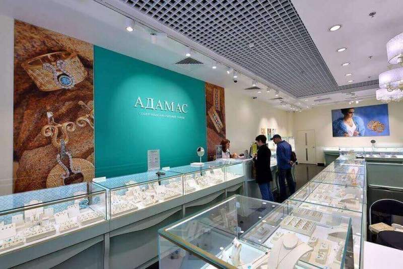 Компания АДАМАС открыла флагманский магазин в центре Москвы