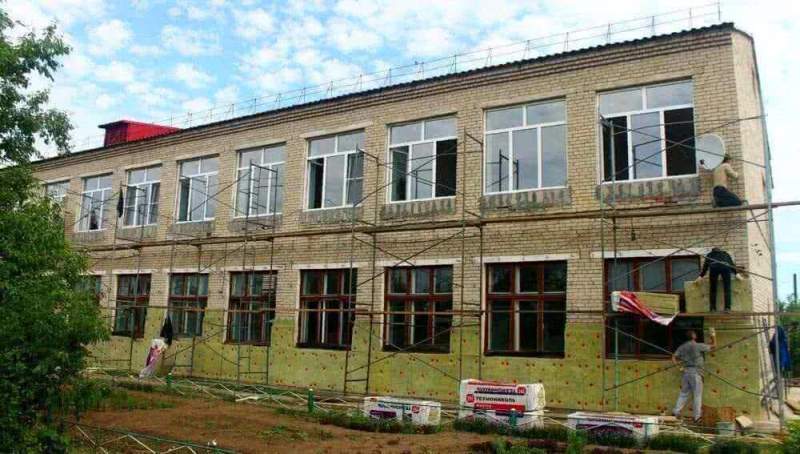 Более 10 млн рублей выделено из краевого бюджета на ремонт Серебропольской школы Табунского района