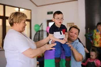 В «Щедрый вторник» всех россиян просят поддержать детский хоспис «Дом радужного детства»