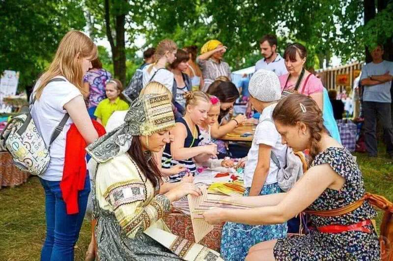 В Ивановской области прошел Фестиваль русского чая в Меховицах