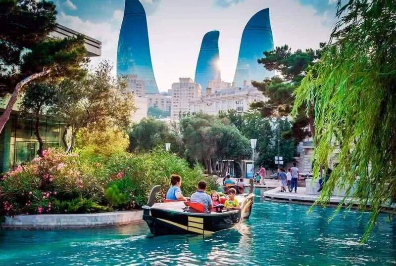 Путешествие в Баку