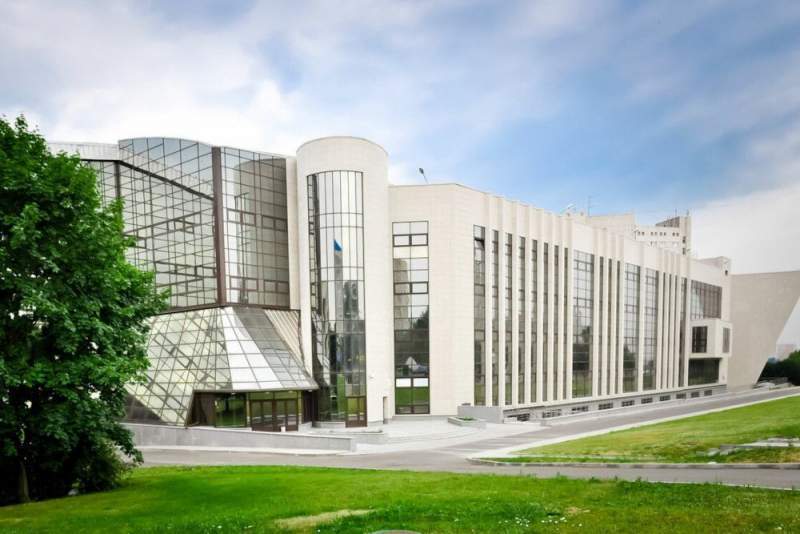 Факультет международного бизнеса МГИМО