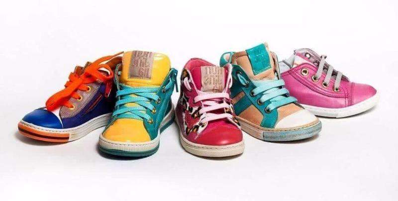 На что обратить внимание при выборе обуви для ребенка