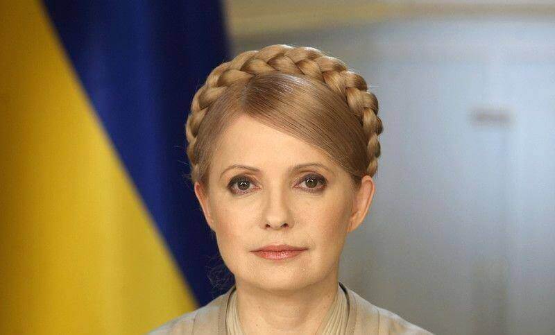 Тимошенко пошла против Зеленского, заявив, что страна должна от него отказаться