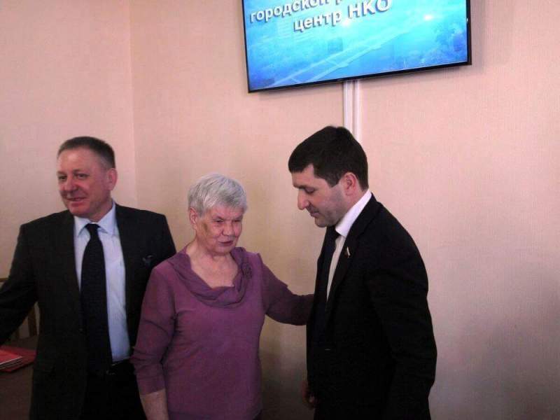 Депутат Госдумы Борис Гладких встретился с хабаровскими садоводами