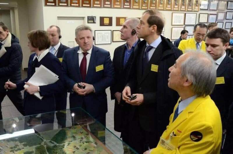 Губернатор Хабаровского края Вячеслав Шпорт посетил в Японии завод корпорации «Fanuc»