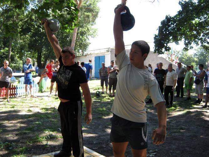 Команда Тамбовского района в третий раз подряд выиграла региональные сельские спортивные игры