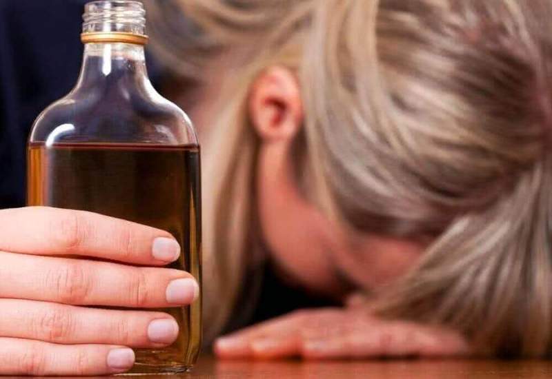 Женский алкоголизм – острая проблема современности