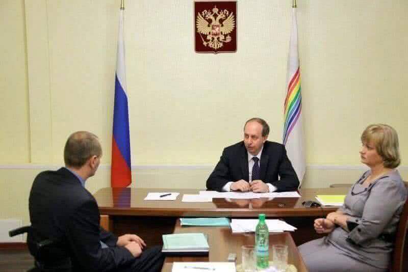 Александр Левинталь рассмотрел заявления граждан в Приемной Президента Российской Федерации в ЕАО