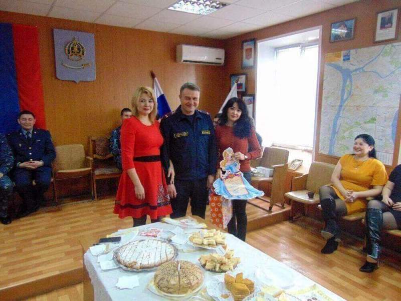 В учреждениях УФСИН России по Астраханской области женщин поздравили с 8 марта