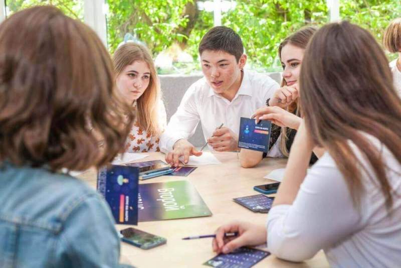 Студентов техникумов и колледжей Астраханской области приглашают к участию в квесте “Другая планета” 