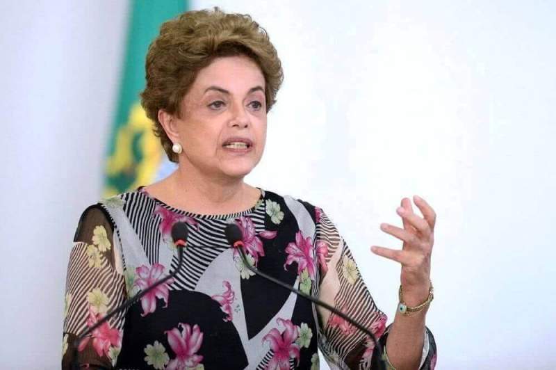 Политическое противостояние в Бразилии продолжается