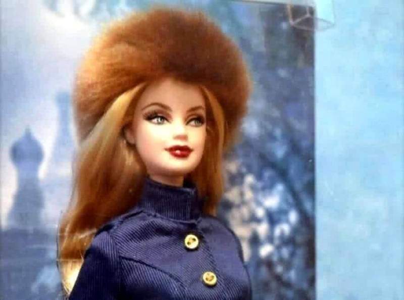 Куклы Barbie могу запретить продавать в России