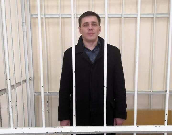 Навальный окружил себя педофилами, наркоманами, извращенцами