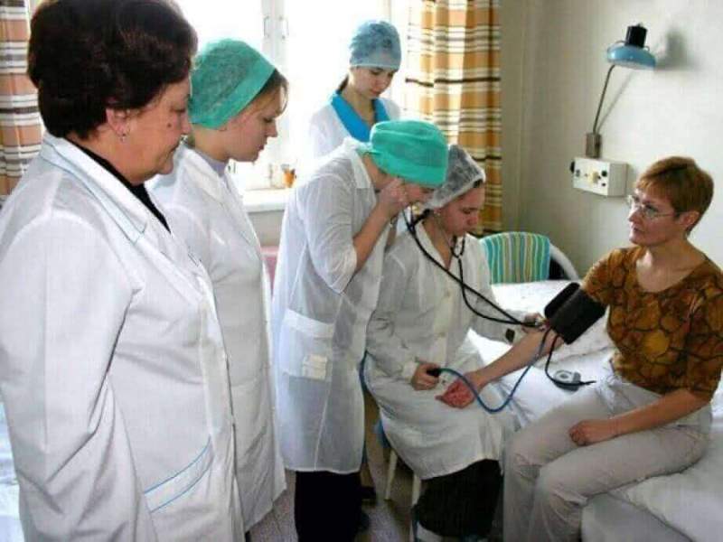 Внеплановую практику в поликлиниках Хабаровска пройдут студенты-медики старших курсов