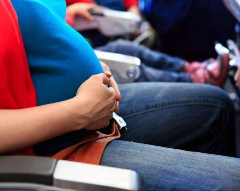 Компания «ВИМ-Авиа» не пустила на борт самолета беременную женщину