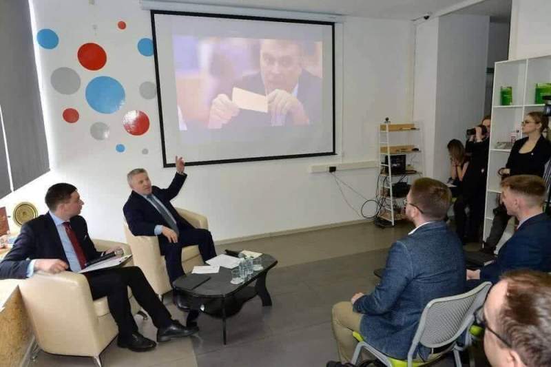 Вячеслав Шпорт встретился с участниками конкурса «Лидеры России»
