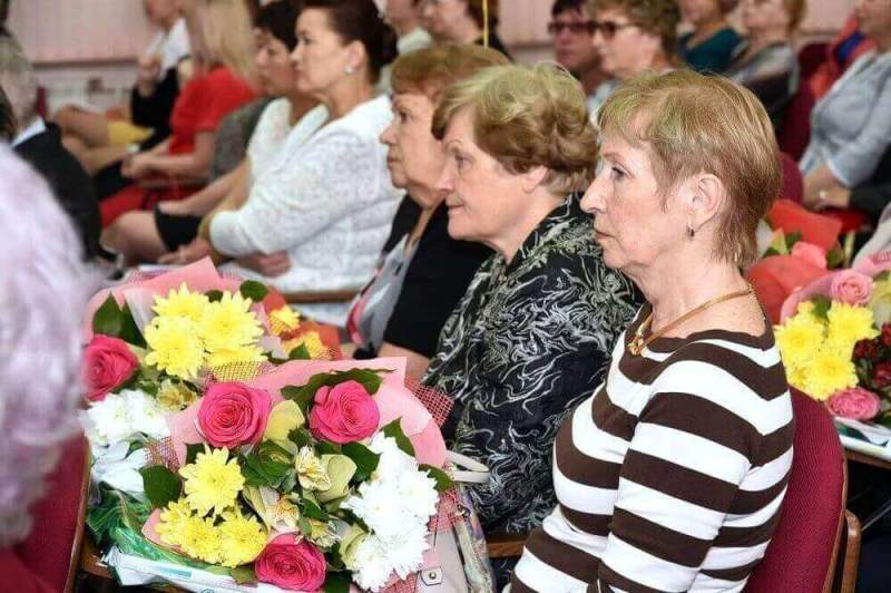Лучших социальных работников чествовали в Хабаровском крае