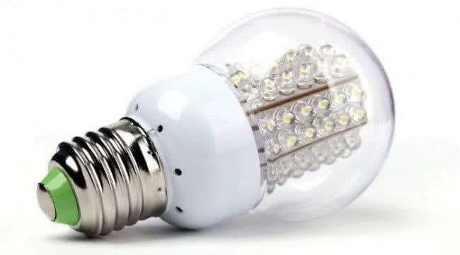 Выбираем энергосберегающую лампу
