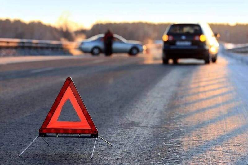 На российских дорогах могут появиться динамические знаки