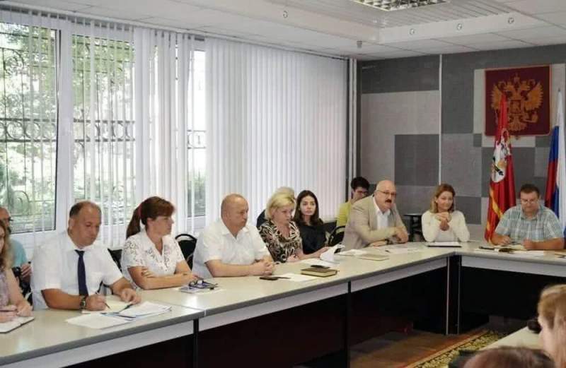 АО «АтомЭнергоСбыт» и Общественная палата Смоленской области обсудили вопросы снижения сверхнормативного расхода электроэнергии 
