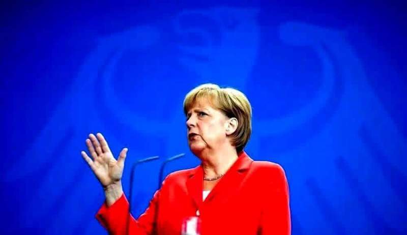 СМИ: Трамп хочет узнать у Меркель, как вести себя с Путиным