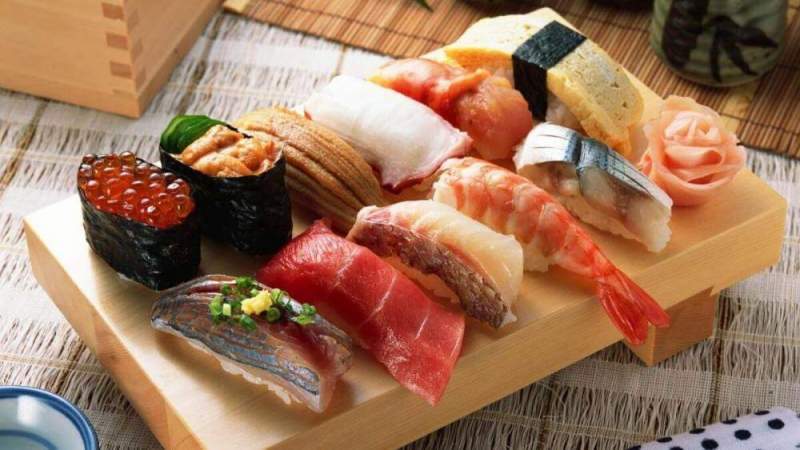 Отличительные черты суши и роллов
