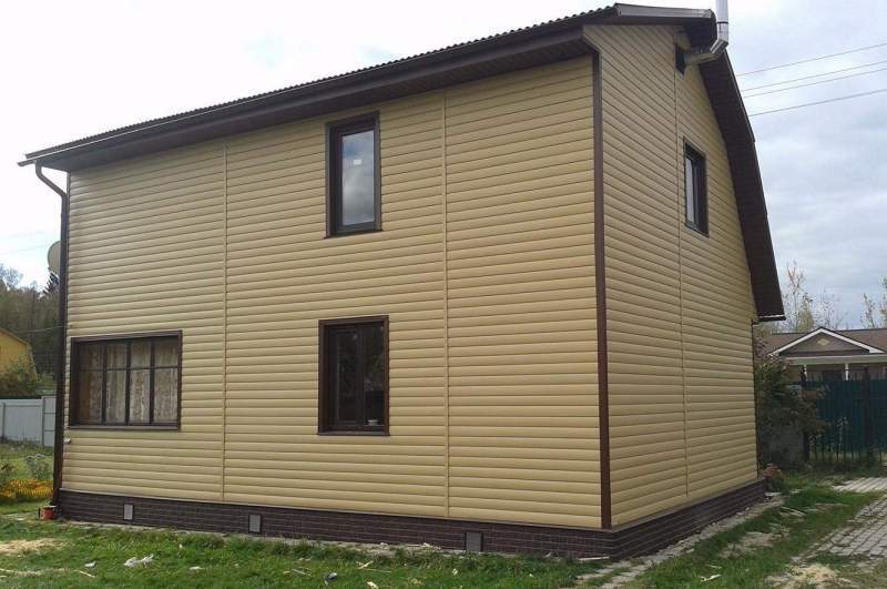 Строительство домов из бруса в Костроме: как "Зимний Лес" решает главные проблемы заказчиков