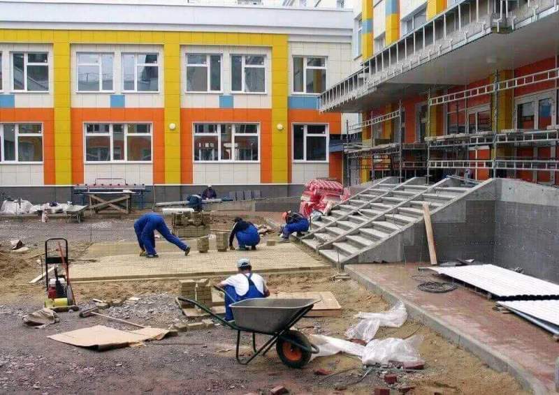 В 2017 году на строительство и ремонт школ в Алтайском крае направят более 1,3 млрд рублей