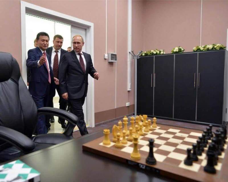 Западная пресса: «Путин умеет играть в шахматы»