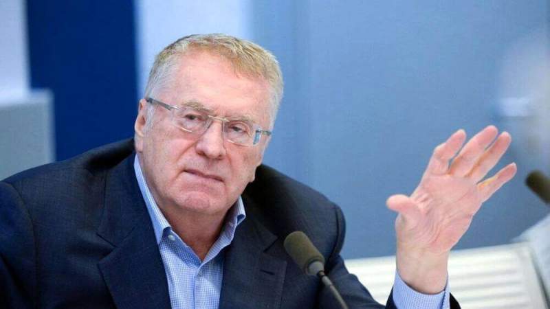 Владимир Жириновский пообещал доказать, что жители Мурманска, как и всей России, переплачивают за ЖКХ