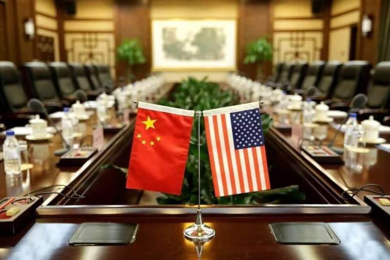 Китай вводит пошлины на 128 американских товаров
