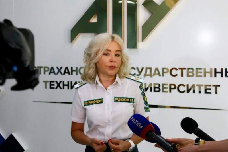 Глава Росприроднадзора Радионова Светлана встретилась в Астрахани с будущими экологами