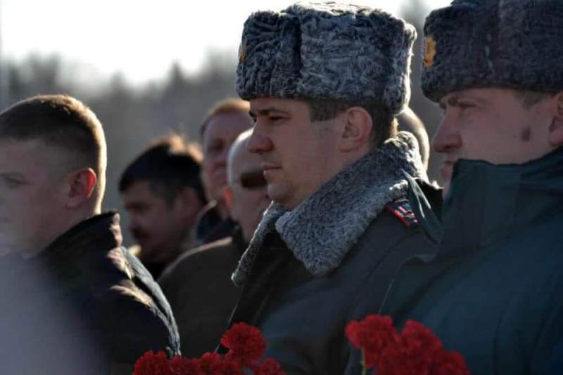 Начальник УВД по Зеленоградскому округу возложил цветы к памятникам погибшим воинам 
