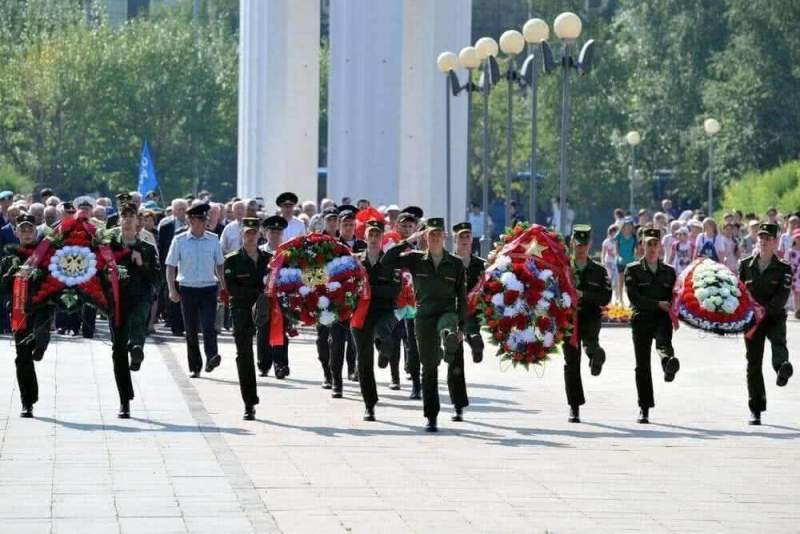 Школьники Столичного почтили память погибших в Великой Отечественной войне