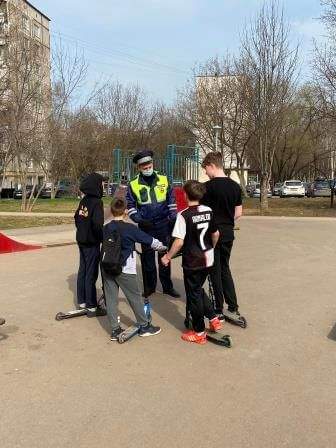 Полицейскими Госавтоинспекции по Южному округу города Москвы проведены занятия «Знай и соблюдай правила для велосипедистов»