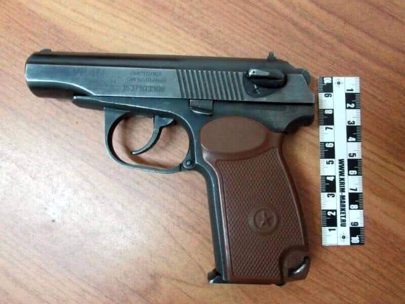 В районе Выхино-Жулебино полицейские задержали подозреваемого в хранении оружия