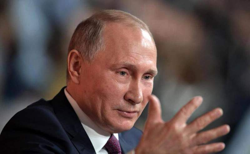 Путин освободил предпринимателей от выплаты старых налогов